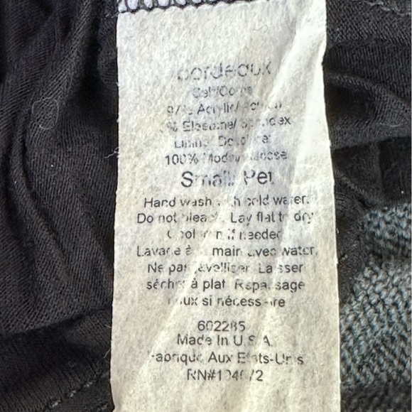 Anthropologie Bordeaux Knit Dark Floral Pencil Skirt - Picture 7 of 7